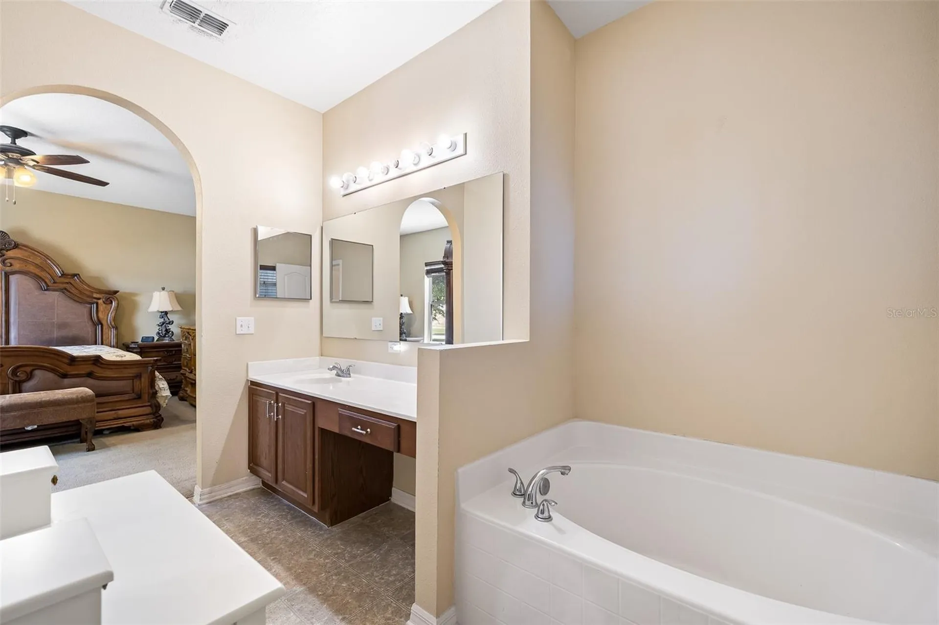 3216 Lynrock Avenue Dundee FL 33838