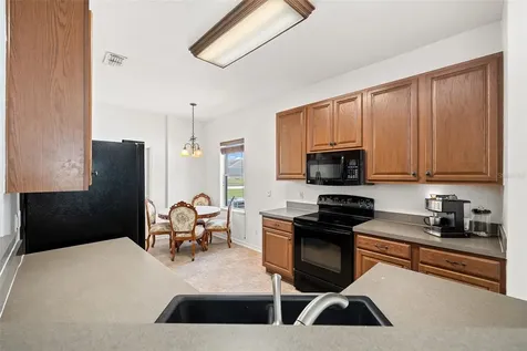 3216 Lynrock Avenue Dundee FL 33838