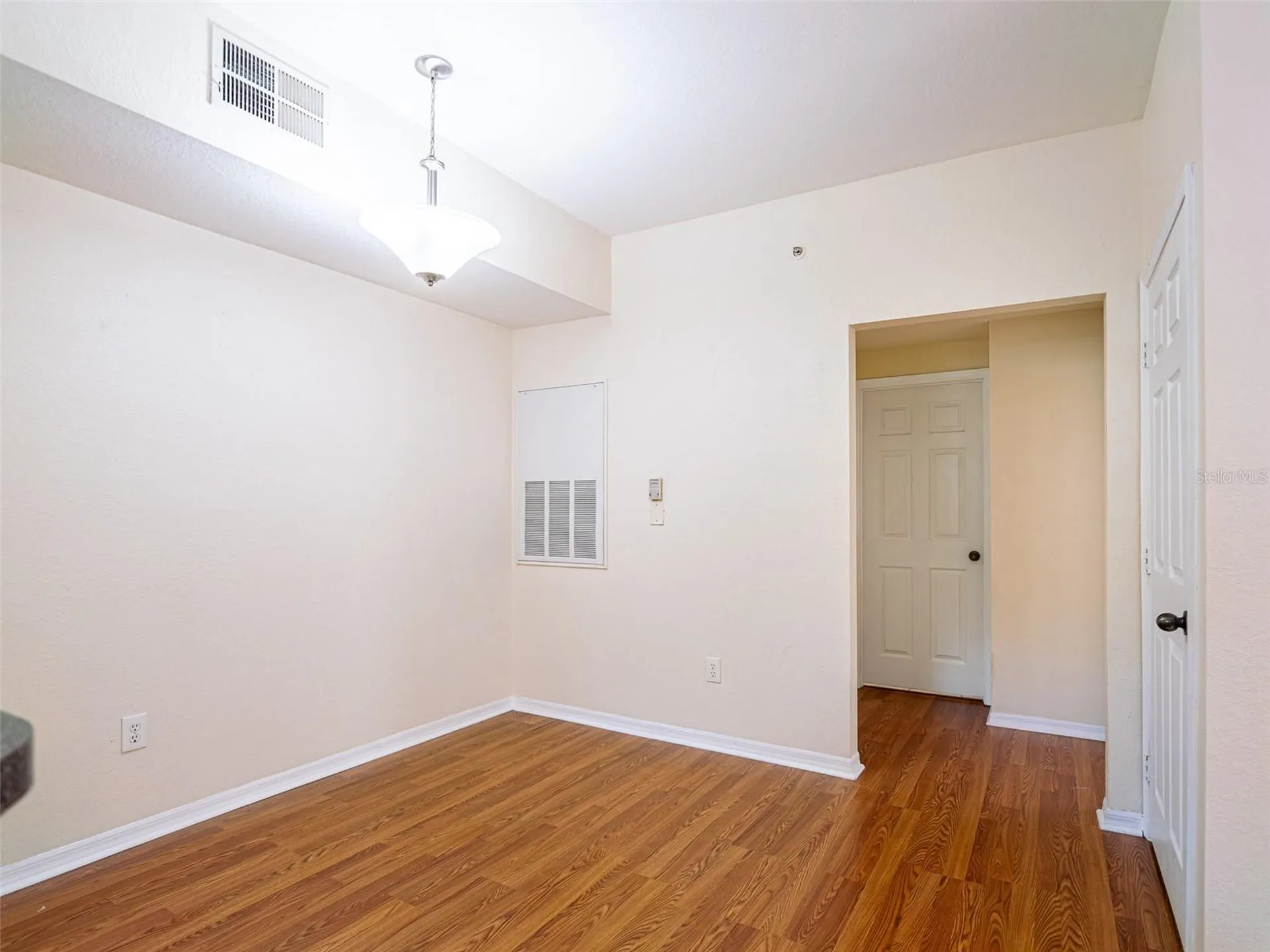 6320 Raleigh Street Orlando FL 32835