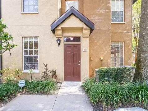 6320 Raleigh Street Orlando FL 32835