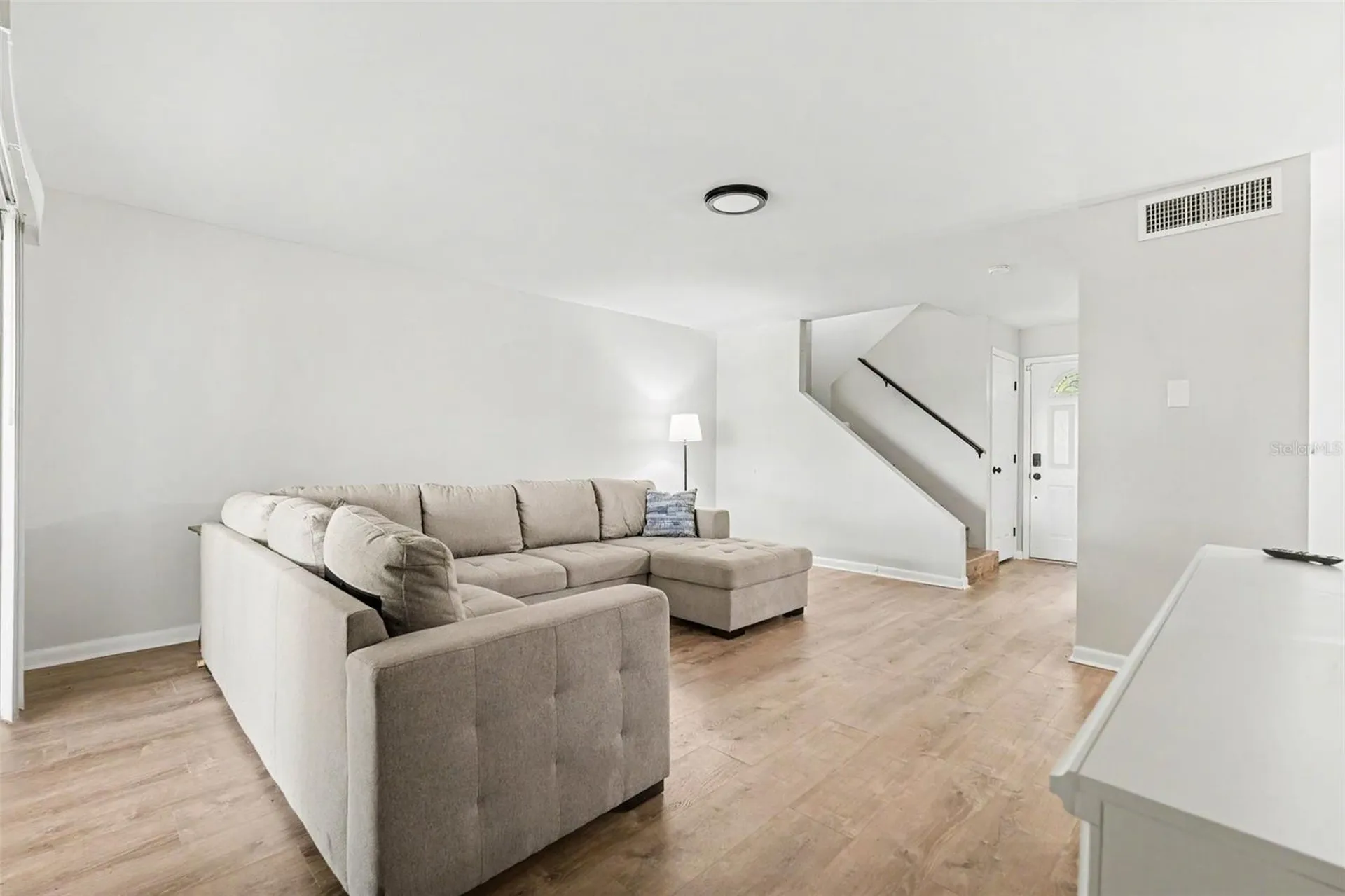 3267 39th Street S St Petersburg FL 33711