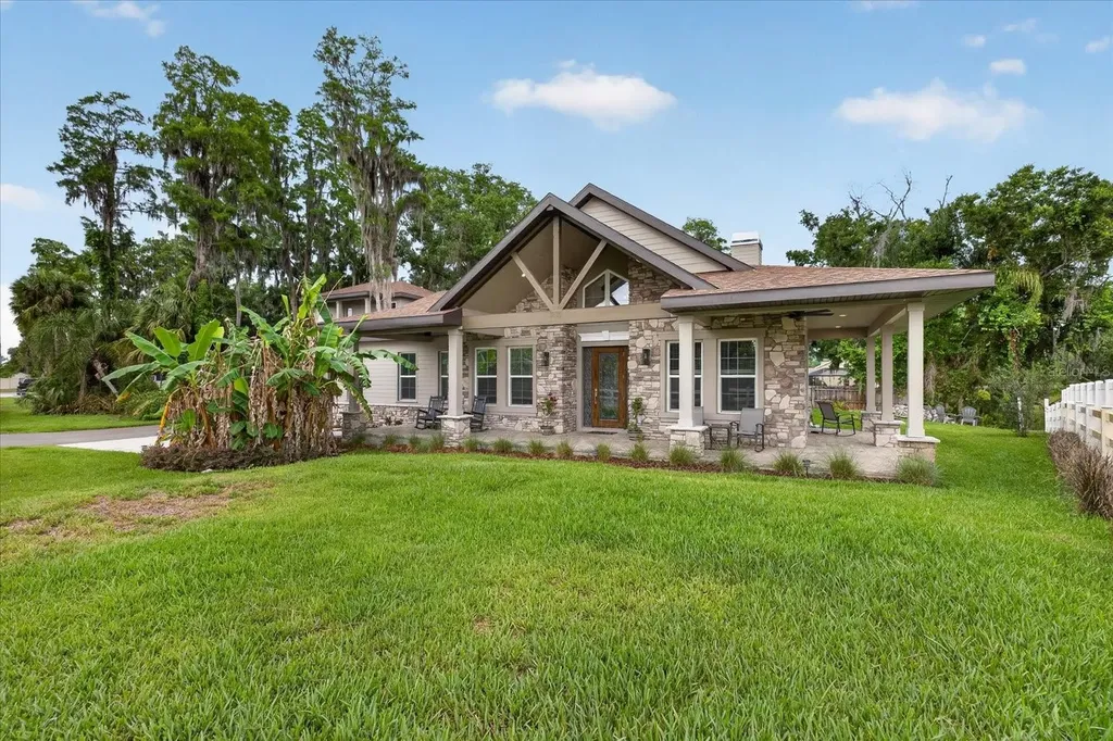 1208 Sunset Lane Lutz FL 33549