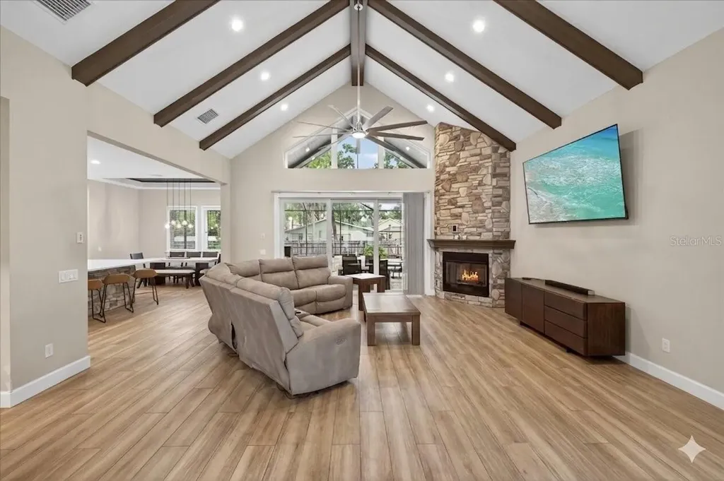 1208 Sunset Lane Lutz FL 33549