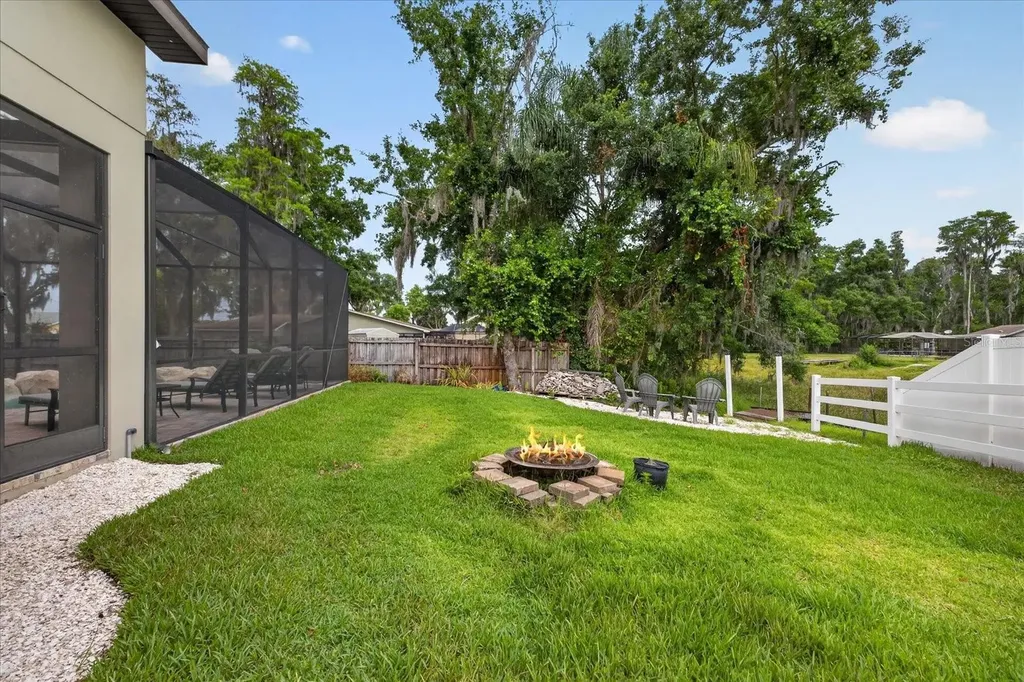 1208 Sunset Lane Lutz FL 33549