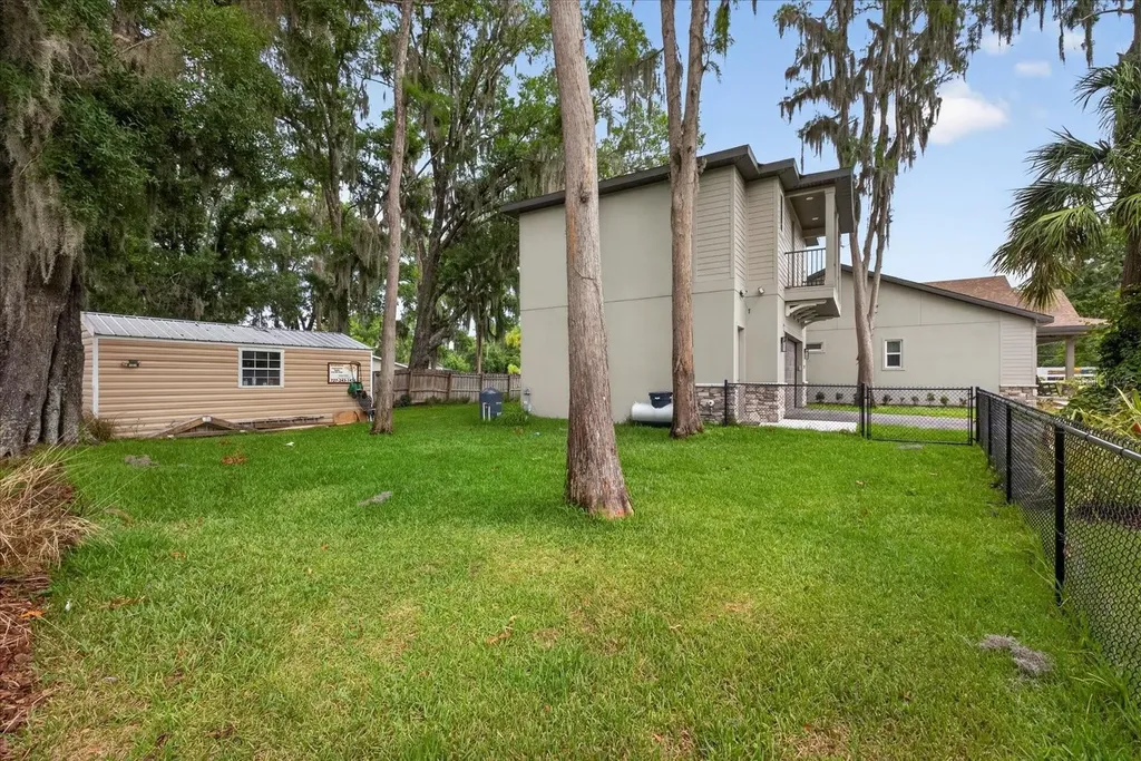 1208 Sunset Lane Lutz FL 33549