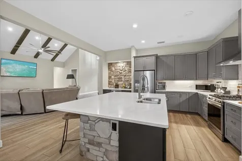 1208 Sunset Lane Lutz FL 33549