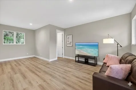 1208 Sunset Lane Lutz FL 33549