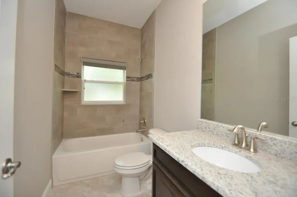 11 Ullynn Place Palm Coast FL 32164