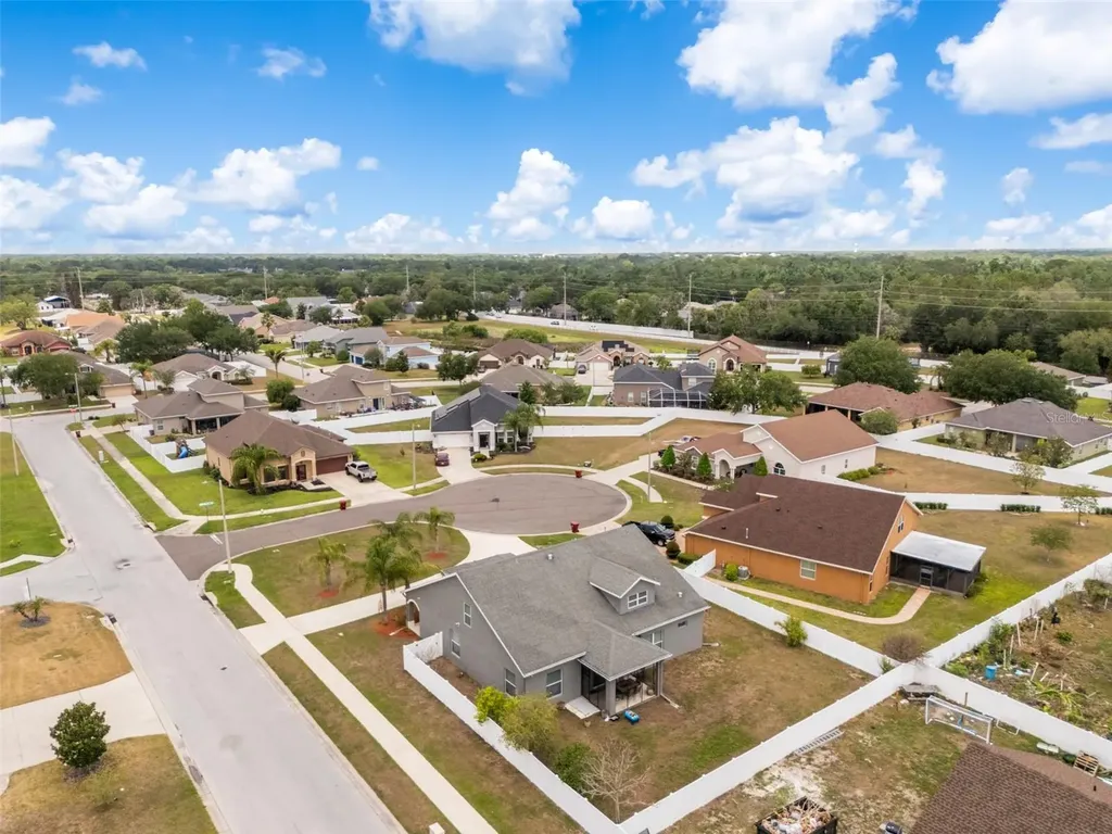 1905 Via Napoli Street Plant City FL 33566