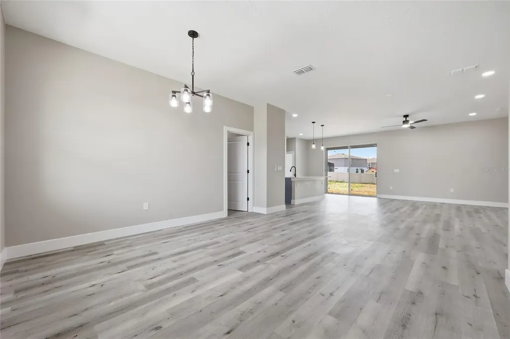 367 Camellia Court Kissimmee FL 34759
