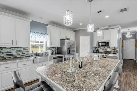 640 Union Avenue Crescent City FL 32112