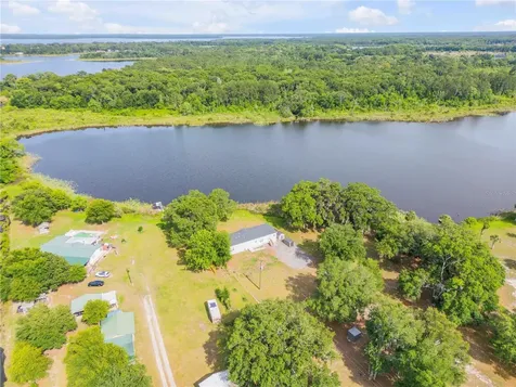 640 Union Avenue Crescent City FL 32112