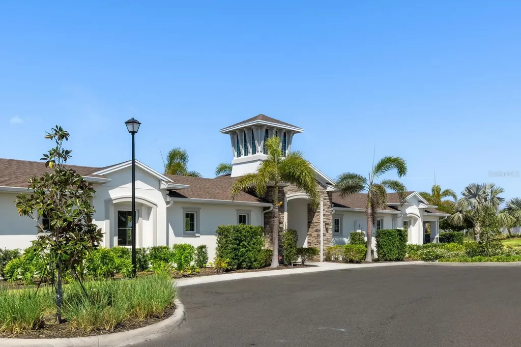 5744 Woodland Sage Drive Sarasota FL 34238