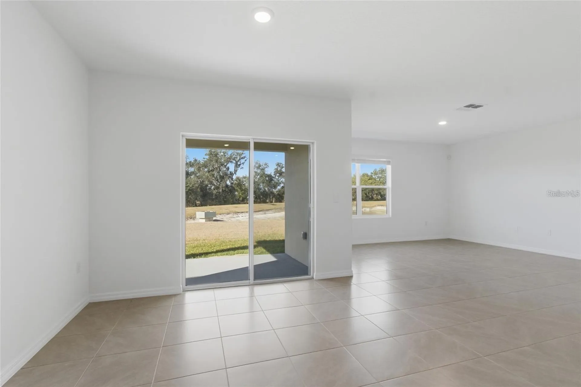 2919 Gardiner Lane Zephyrhills FL 33541