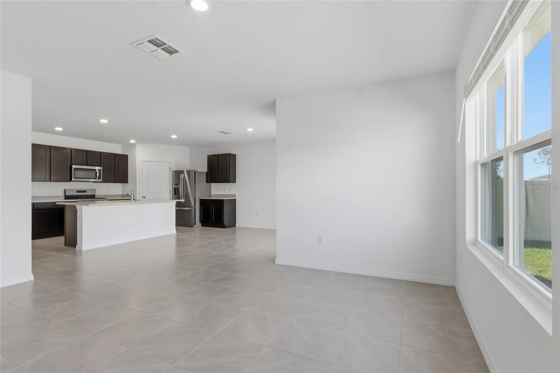 2919 Gardiner Lane Zephyrhills FL 33541