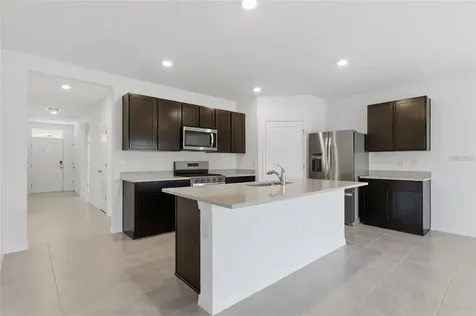 2919 Gardiner Lane Zephyrhills FL 33541