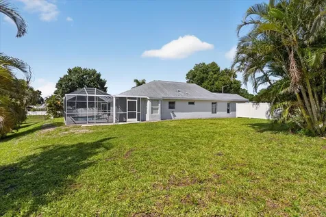2651 Oleander Court Palm Harbor FL 34684