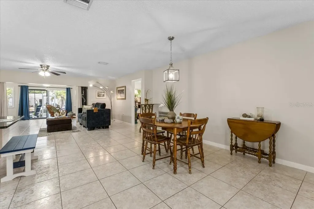 344 Crosswinds Drive Palm Harbor FL 34683