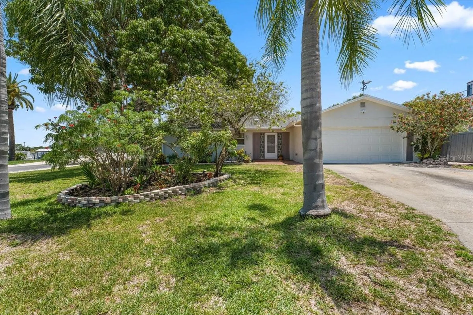 344 Crosswinds Drive Palm Harbor FL 34683