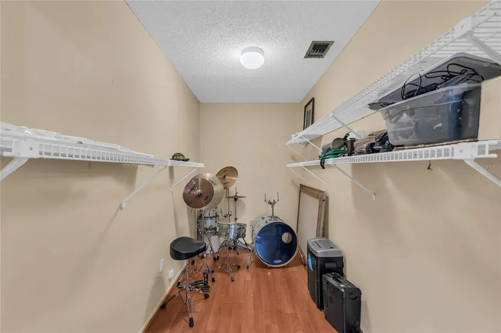 500 Hibiscus Way Orlando FL 32807