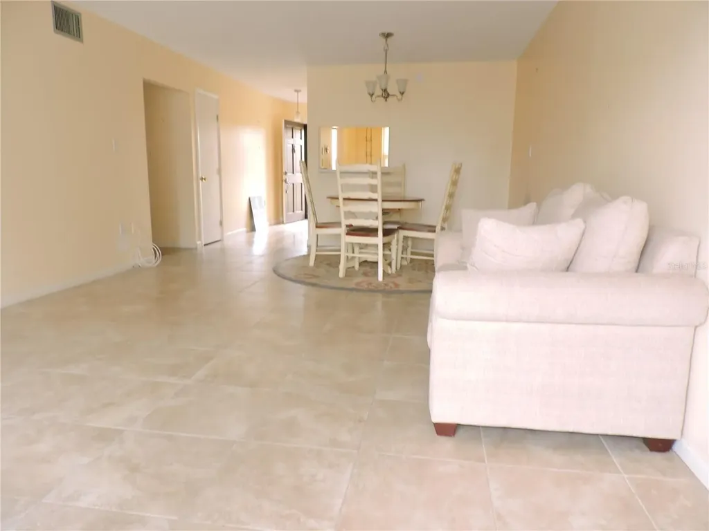130 E Johnson Avenue Lake Wales FL 33853