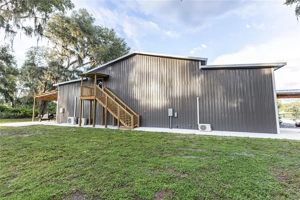 12523 Cr 721 Webster FL 33597