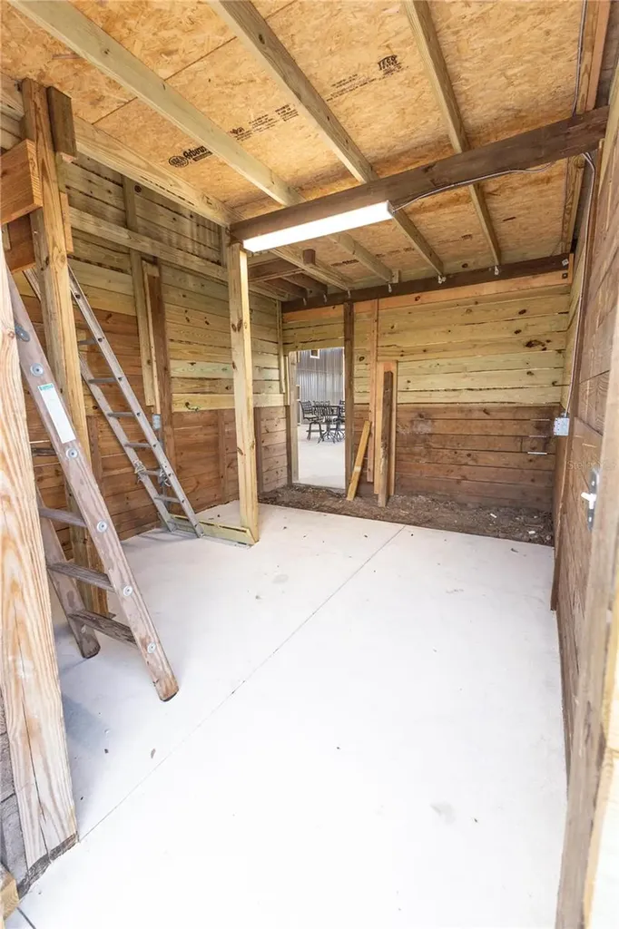 12523 Cr 721 Webster FL 33597