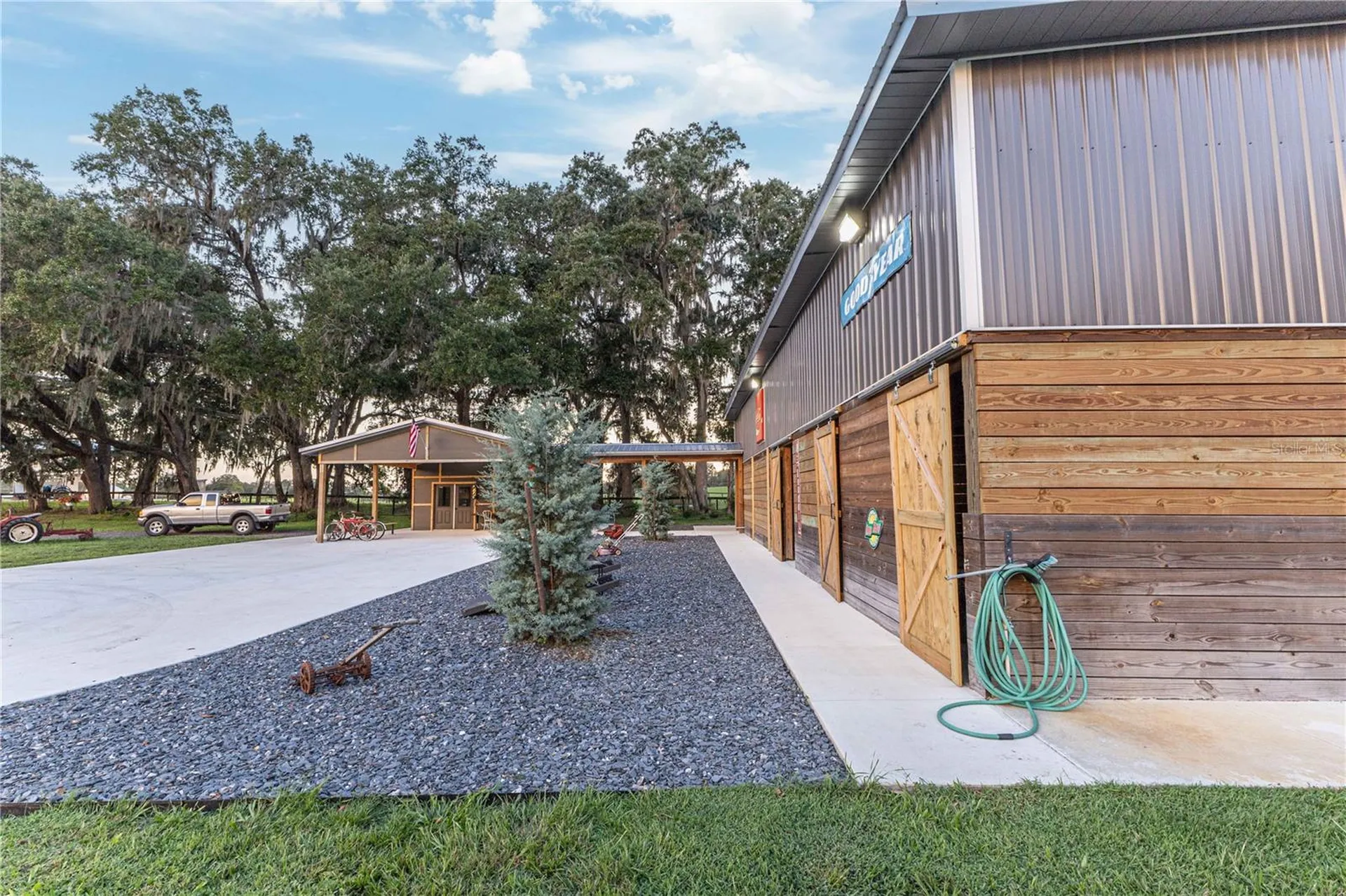 12523 Cr 721 Webster FL 33597