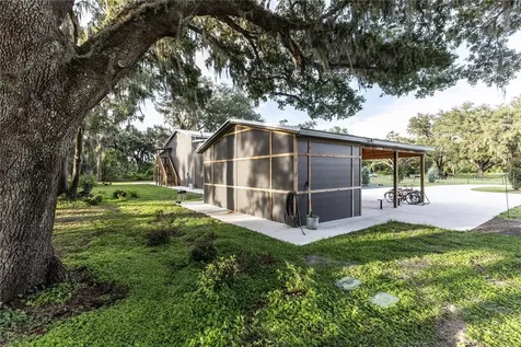 12523 Cr 721 Webster FL 33597