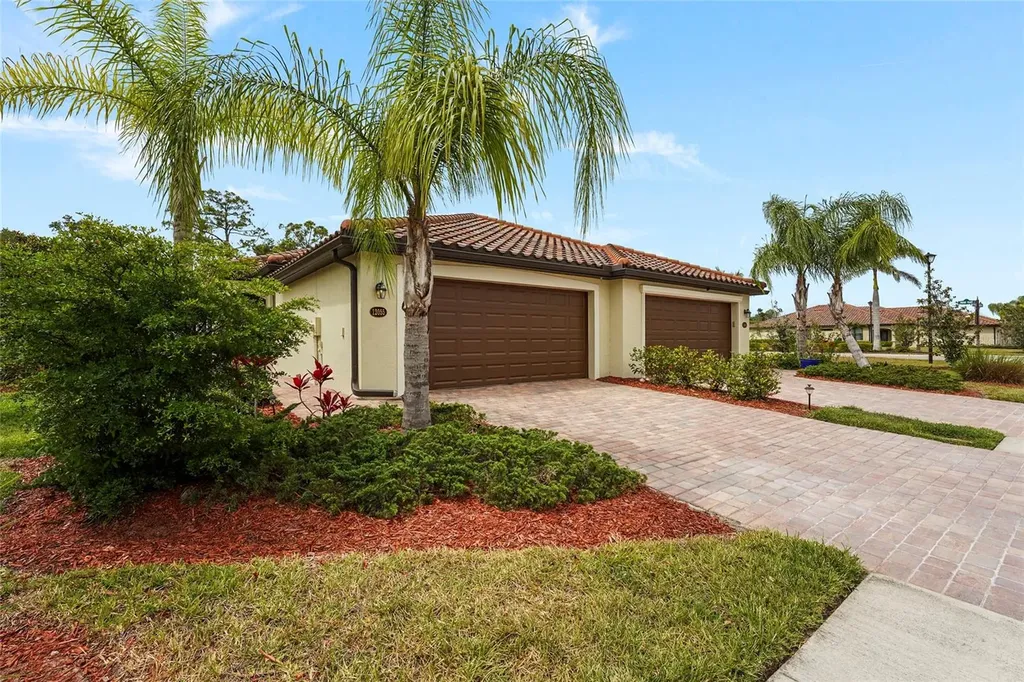 12055 Amica Loop Venice FL 34293