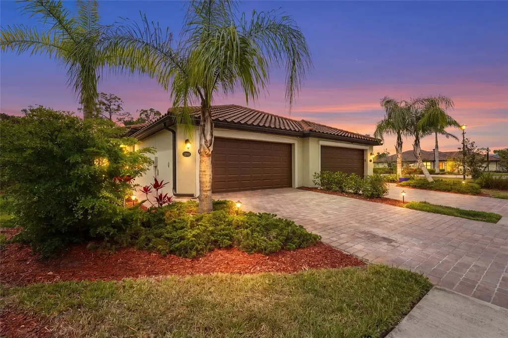12055 Amica Loop Venice FL 34293