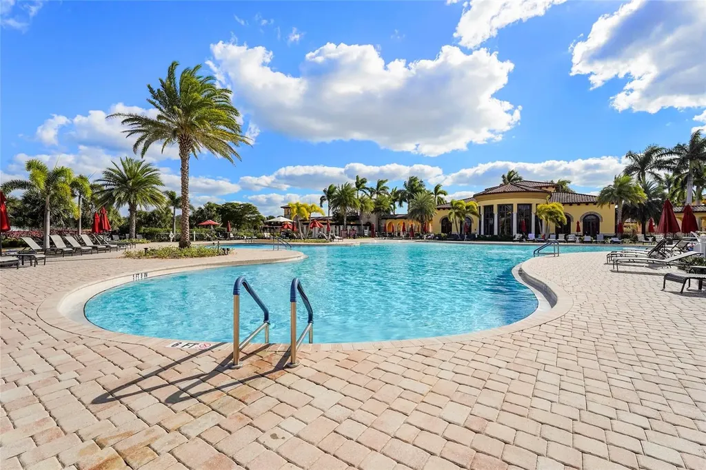 12055 Amica Loop Venice FL 34293