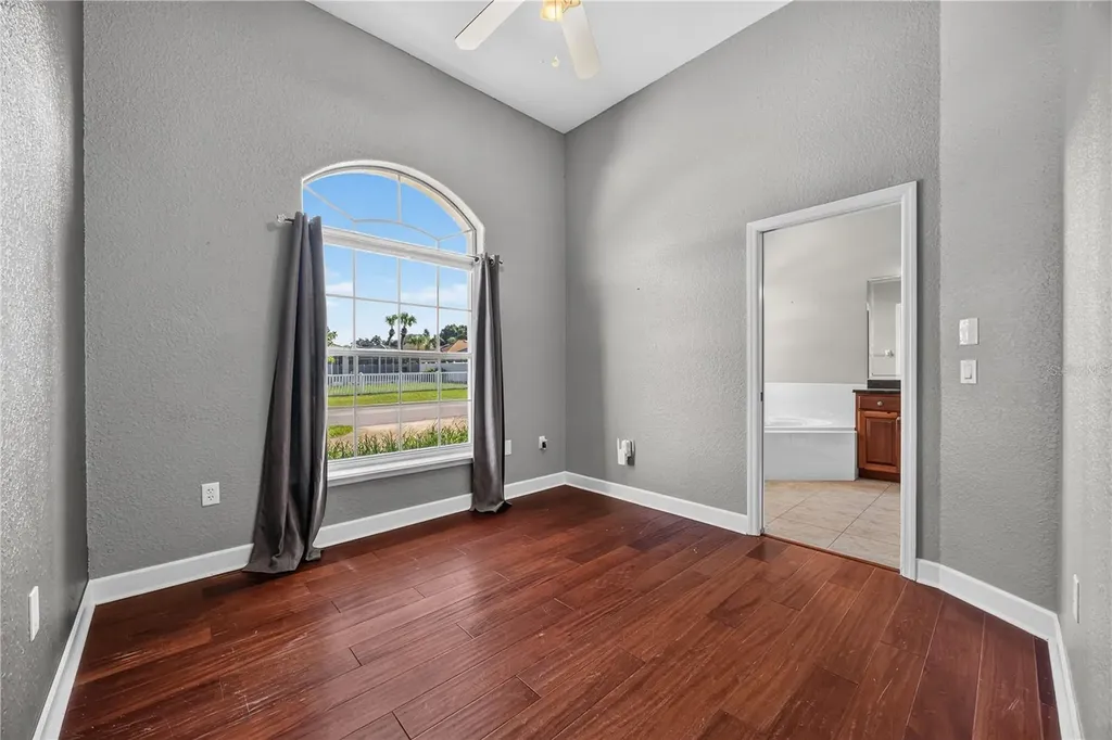 355 Ruby Lake Loop Winter Haven FL 33884