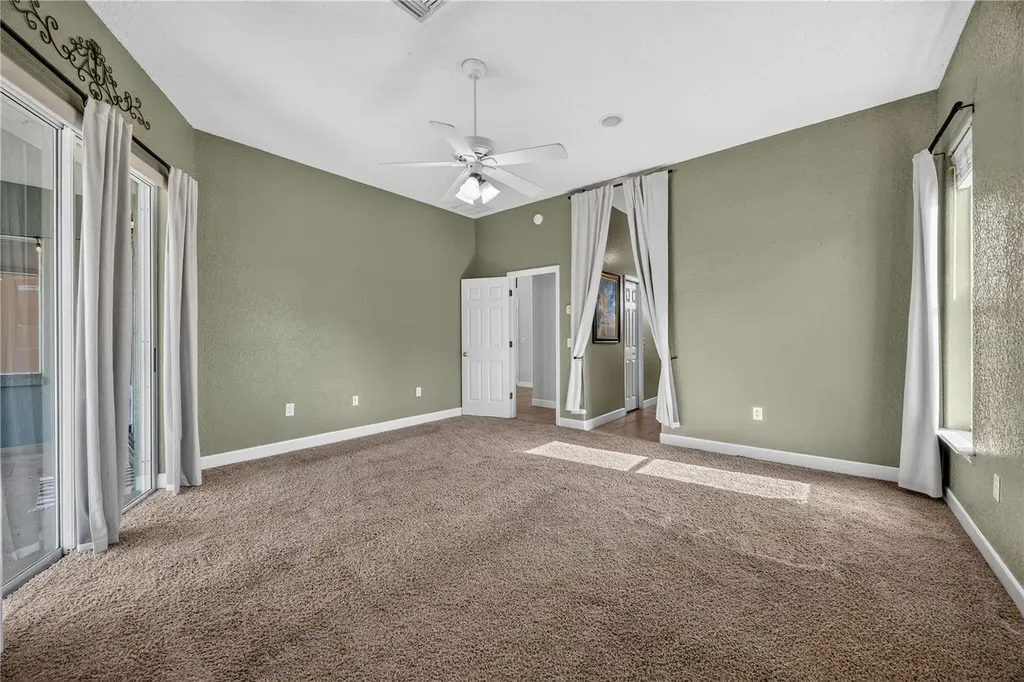 355 Ruby Lake Loop Winter Haven FL 33884
