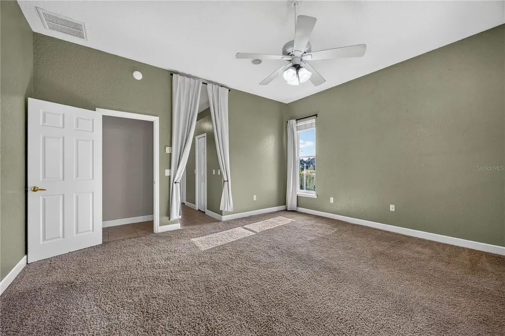 355 Ruby Lake Loop Winter Haven FL 33884