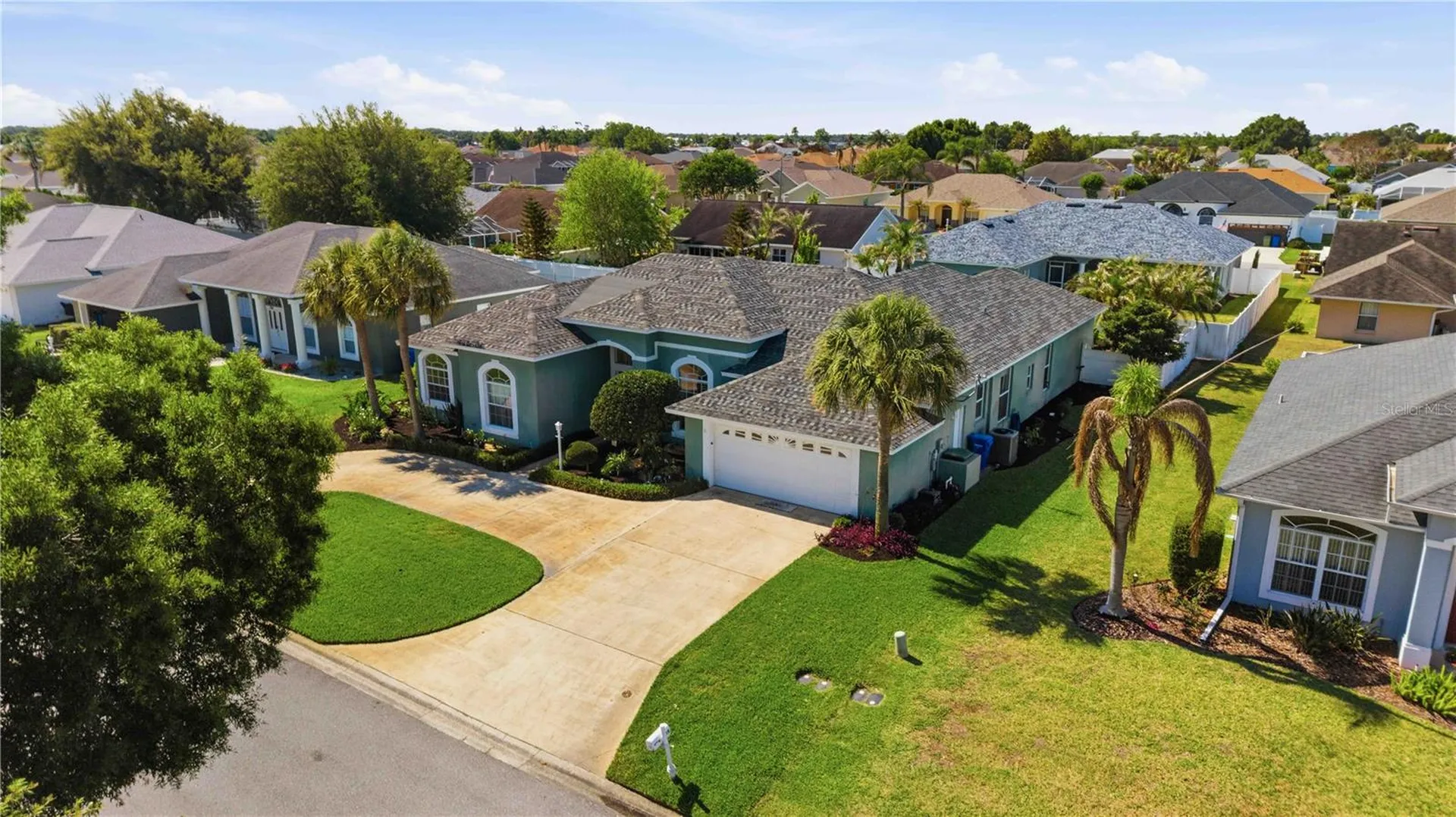 355 Ruby Lake Loop Winter Haven FL 33884