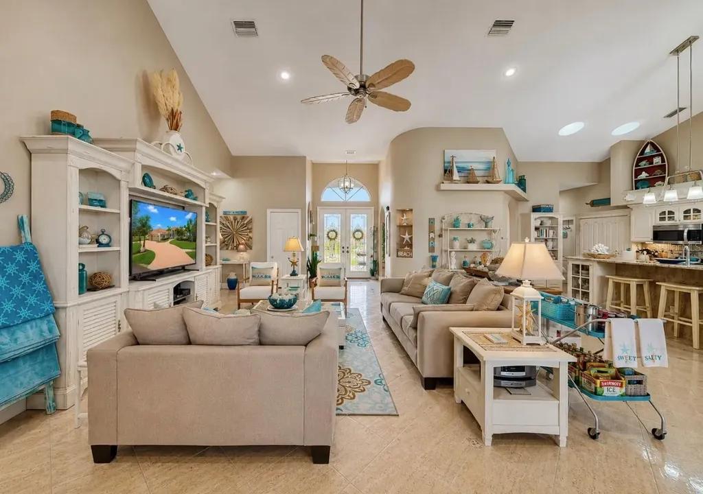 929 Allegro Lane Apollo Beach FL 33572