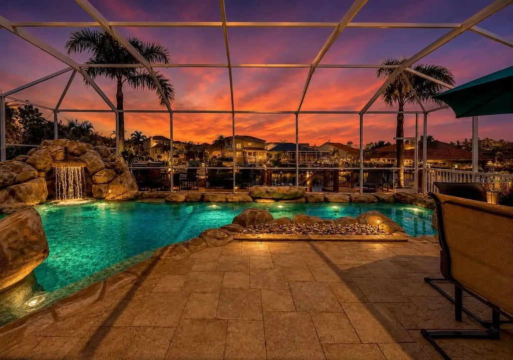 929 Allegro Lane Apollo Beach FL 33572
