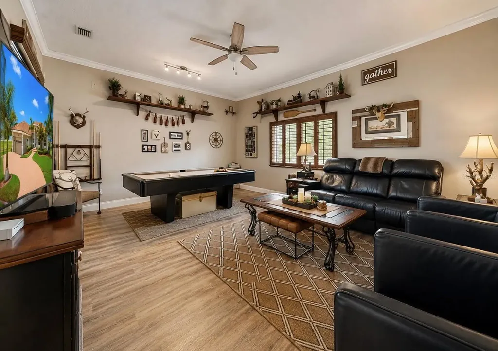 929 Allegro Lane Apollo Beach FL 33572