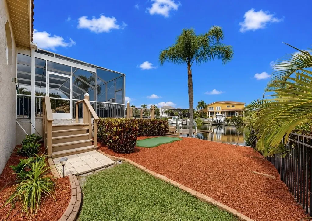929 Allegro Lane Apollo Beach FL 33572