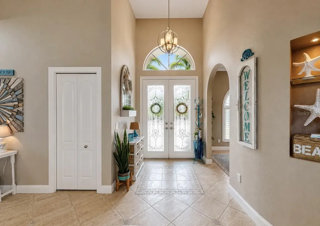 929 Allegro Lane Apollo Beach FL 33572