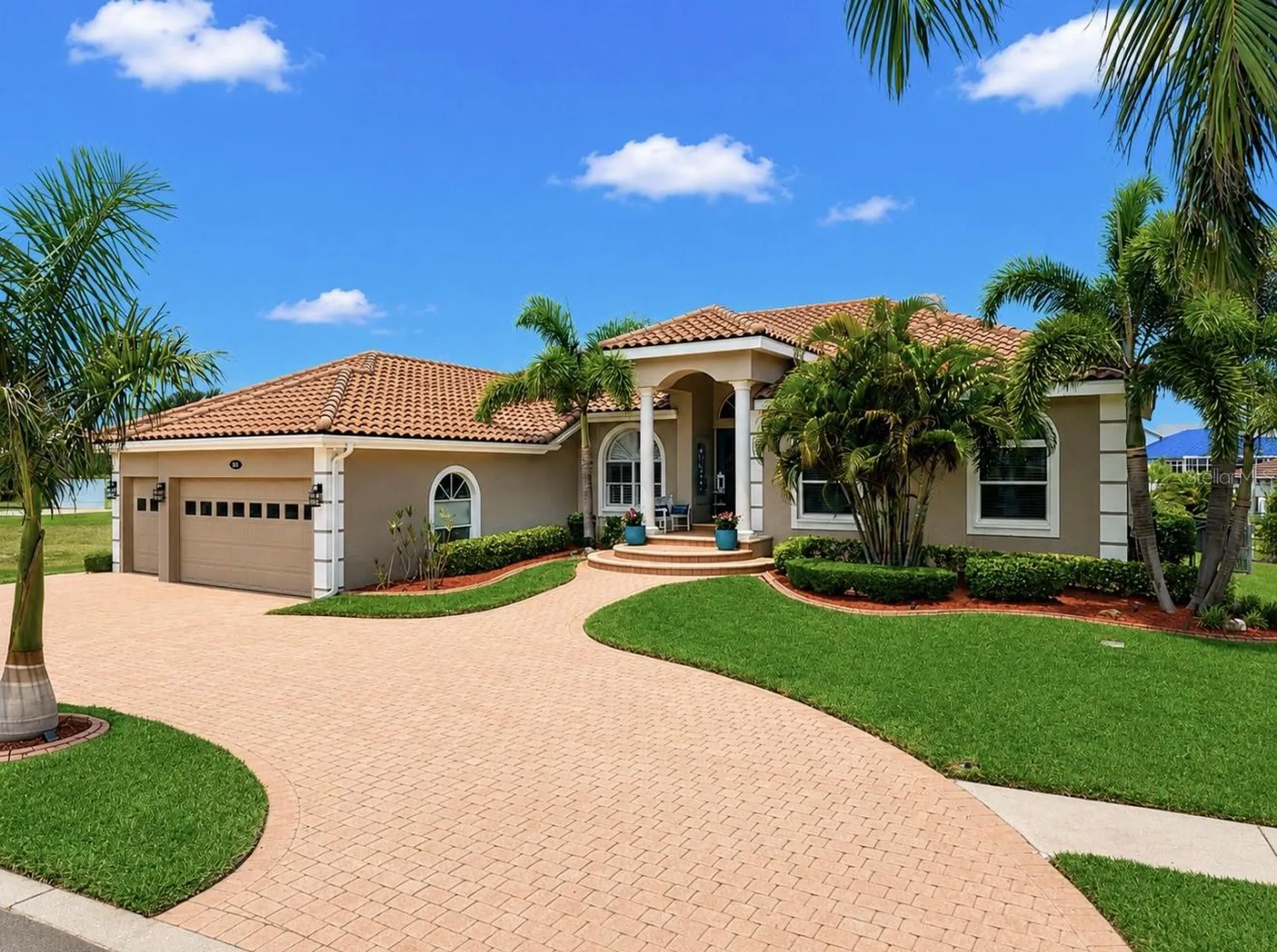 929 Allegro Lane Apollo Beach FL 33572