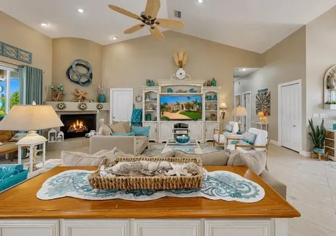 929 Allegro Lane Apollo Beach FL 33572