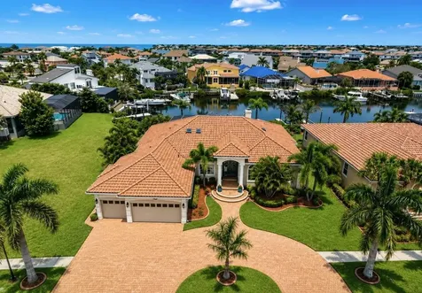 929 Allegro Lane Apollo Beach FL 33572