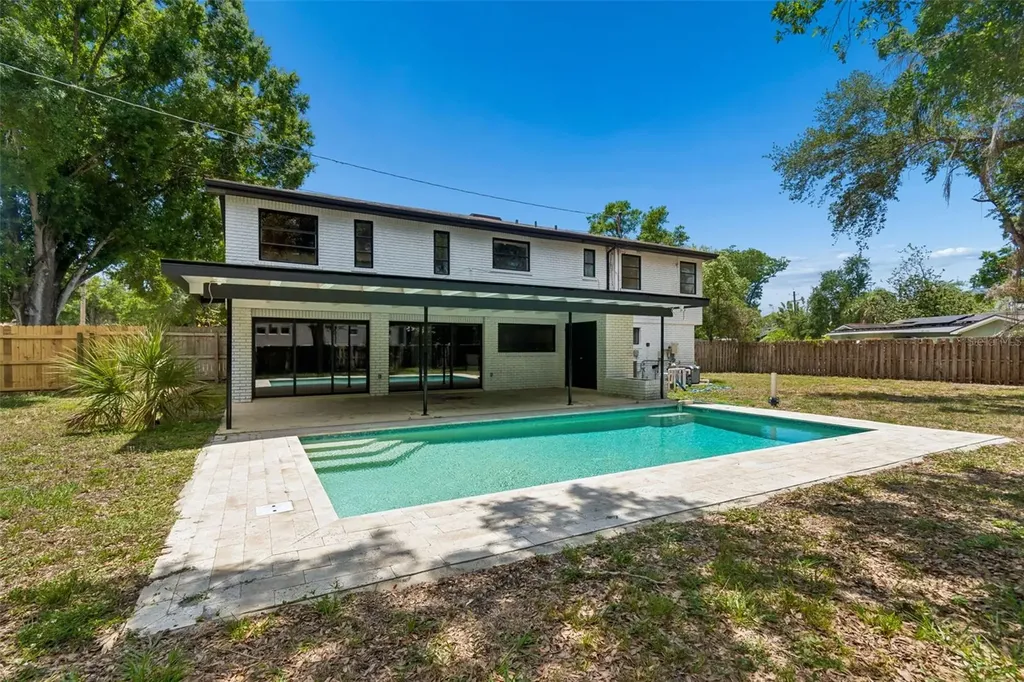 1003 W River Heights Avenue Tampa FL 33603