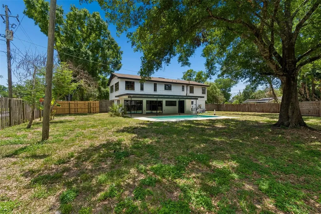 1003 W River Heights Avenue Tampa FL 33603
