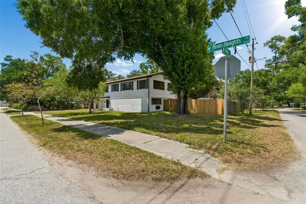 1003 W River Heights Avenue Tampa FL 33603