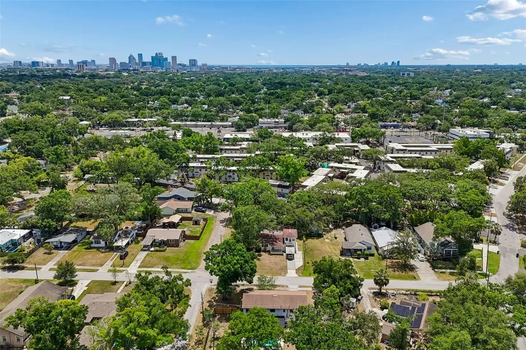 1003 W River Heights Avenue Tampa FL 33603