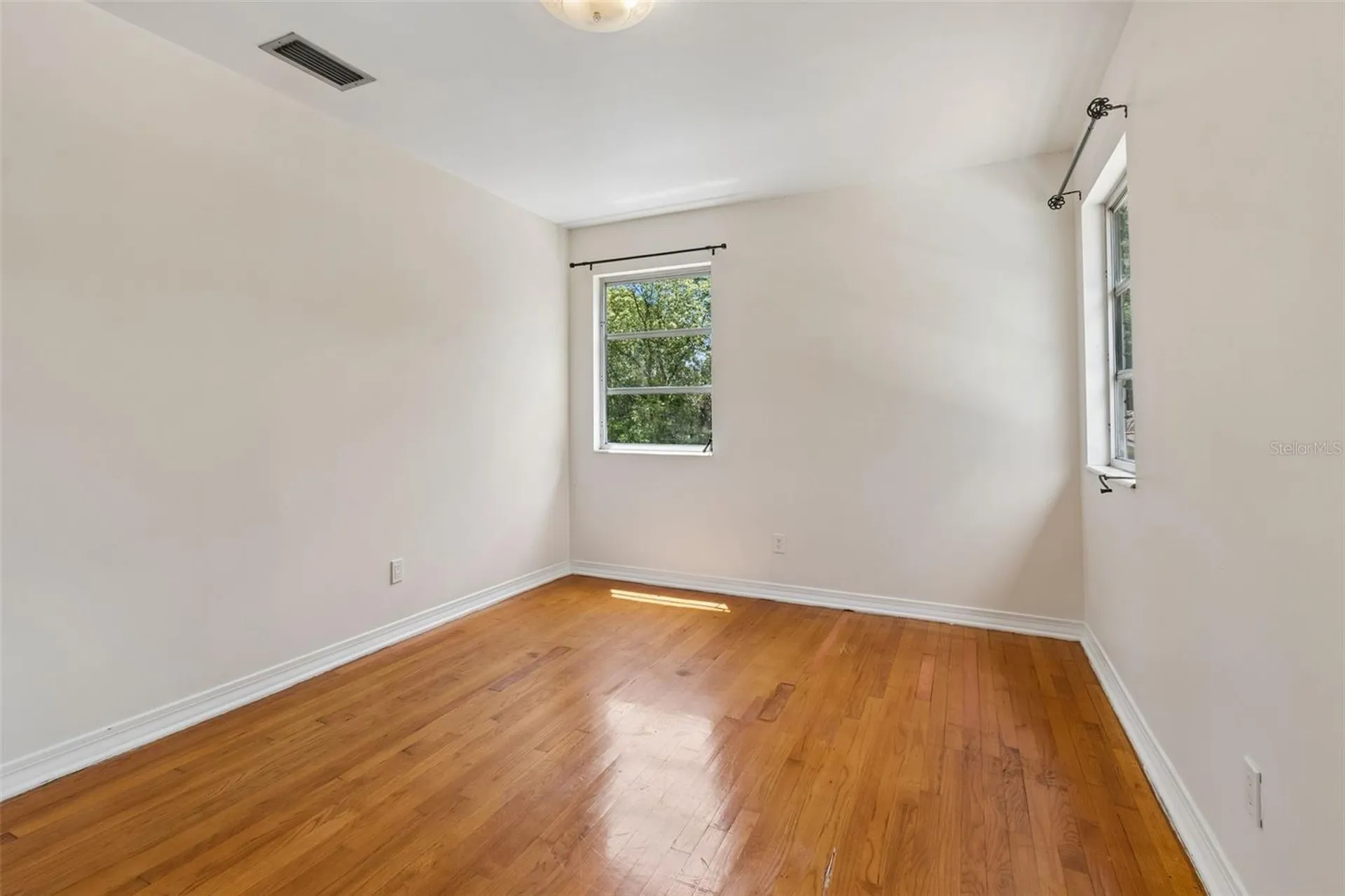 1003 W River Heights Avenue Tampa FL 33603