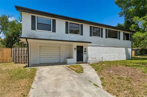1003 W River Heights Avenue Tampa FL 33603